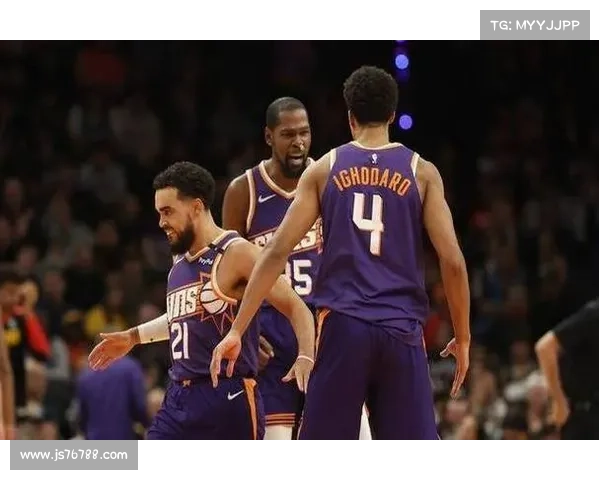 NBA新赛季五大“稳赚“操作:底薪捡漏王炸 亿元合同竟成白菜 NBA新赛季五大“稳赚“操作:底薪捡漏王炸 亿元合同竟成白菜
