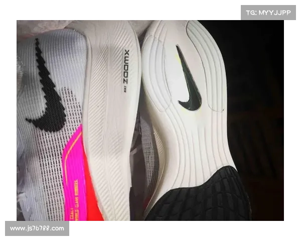 NIKE全新超级跑鞋即将登场,打棒球的Polo小熊活力上线|是日美好事物 NIKE全新超级跑鞋即将登场,打棒球的Polo小熊活力上线|是日美好事物
